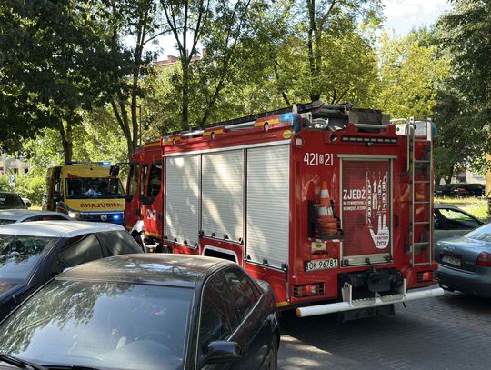 Mężczyzna zasłabł na chodniku. Trwa akcja ratunkowa w Śródmieściu