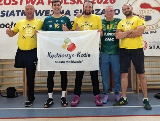 Mieszkańcy naszego miasta walczą o mistrzostwo Polski w siatkówce na siedząco. Są kolejne zwycięstwa i indywidualne wyróżnienie