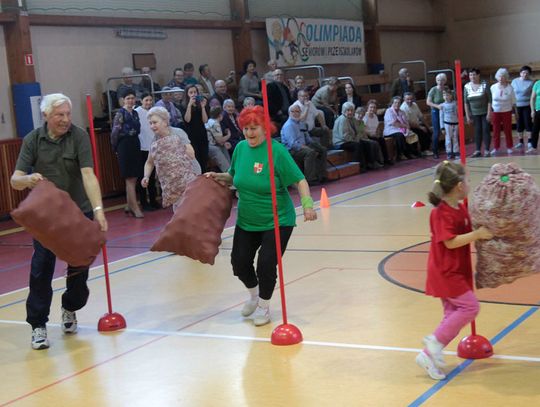 Młodość kontra doświadczenie. XV Olimpiada Seniorów i Przedszkolaków