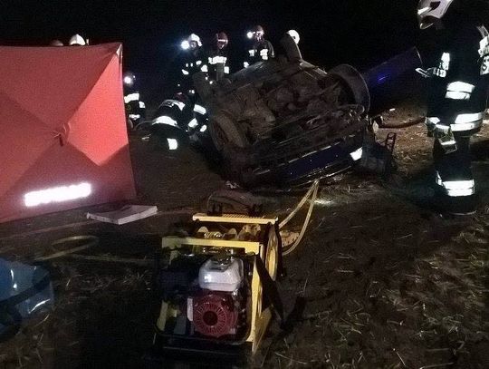 Młody kierowca z Kędzierzyna-Koźla zginął w wypadku pod Leśnicą. ZDJĘCIA