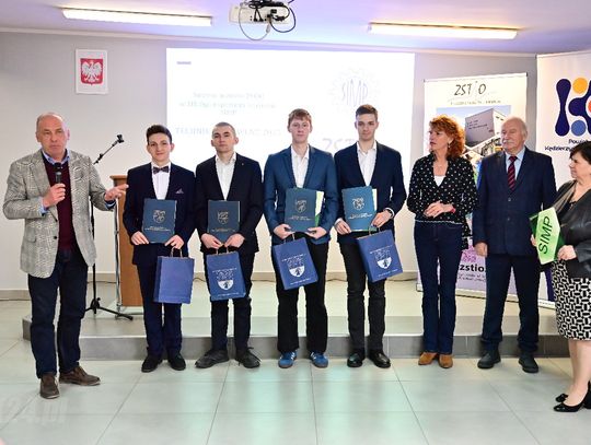 Młodzi mechatronicy z Kędzierzyna-Koźla nagrodzeni w ogólnopolskim konkursie SIMP