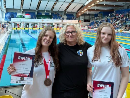 Młodzi pływacy z Kędzierzyna-Koźla z sukcesami na Mistrzostwach Polski Juniorów