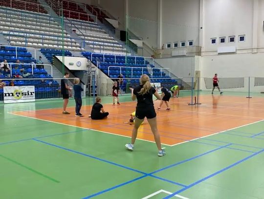 MOSiR przyjmuje zapisy do udziału w amatorskich mistrzostwach miasta w badmintonie