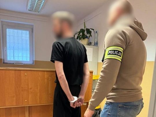 Napady na sklepy spożywcze w Kędzierzynie-Koźlu. Policja zatrzymała sprawcę czterech rozbojów