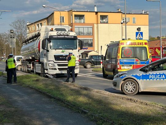 Nastolatka wjechała rowerem na przejście dla pieszych. Wracamy do piątkowego wypadku na alei Jana Pawła II