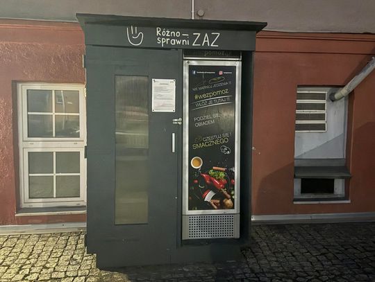 Nie wyrzucaj po świętach. Społeczna Lodówka w Kędzierzynie-Koźlu czeka na jedzenie