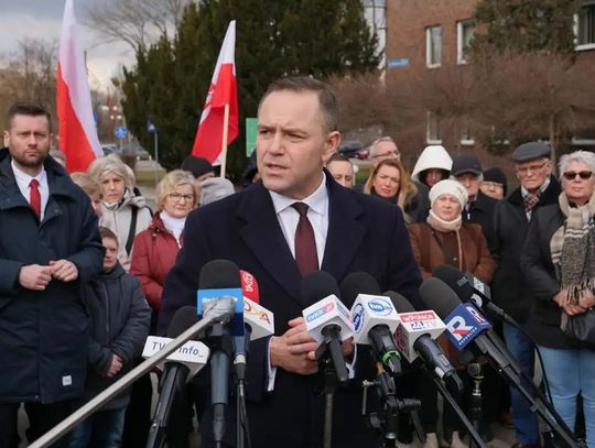 Niespodziewana zmiana! Karol Nawrocki na prowadzeniu w sondażu late poll