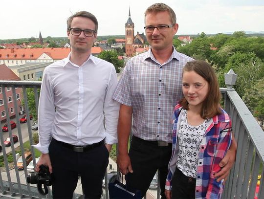 Niewielu tu było. Wchodzimy na wieżę starostwa powiatowego w Kędzierzynie-Koźlu. WIDEO