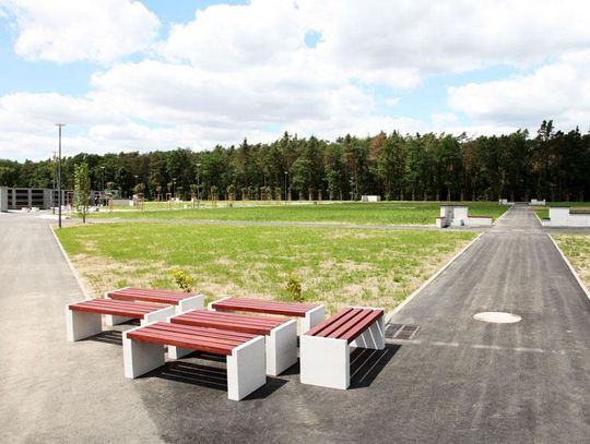 Nowy cmentarz w Kędzierzynie-Koźlu gotowy. Miejsca starczy na kilka lat. ZDJĘCIA
