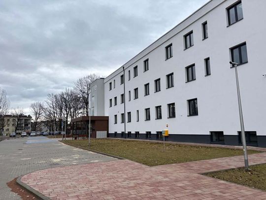 Drugie życie starych szkół. Dwa budynki w Kędzierzynie-Koźlu w nowej roli społecznej