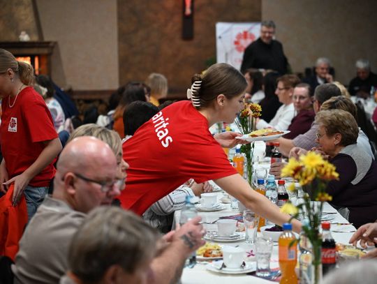 Od 30 lat pomagają potrzebującym. Parafialny Zespół Caritas z Pogorzelca świętował jubileusz