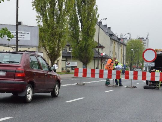 Od dziś część Śródmieścia zamknięta dla samochodów. Rusza remont alei Jana Pawła II. ZDJĘCIA