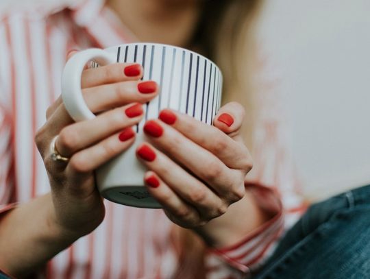 Odkryj TOP 5 produktów, które warto mieć w letniej kosmetyczce