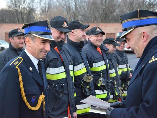 Ostatnia służba „Kolo”. Zasłużony dowódca straży pożarnej odchodzi na emeryturę. ZDJĘCIA