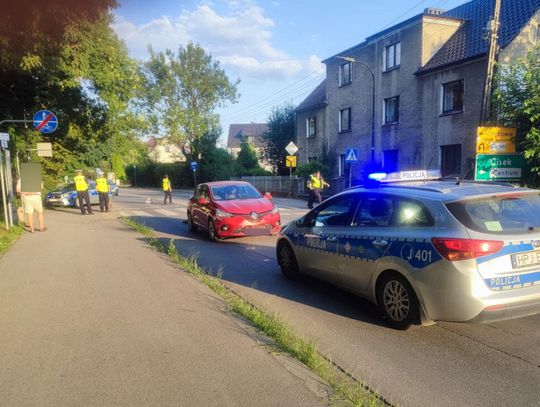 Hulajnogą po alkoholu wprost pod samochód. Sprawą teraz zajmie się sąd