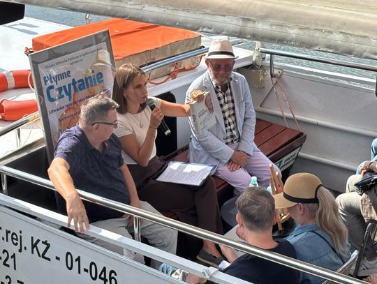 Płynne Czytanie z Arturem Barcisiem. Znany aktor był gościem akcji Miejskiej Biblioteki Publicznej