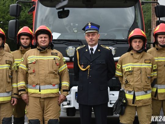 Po 25 latach służby odchodzi na emeryturę. Strażacy pożegnali starszego ogniomistrza Roland Tietza