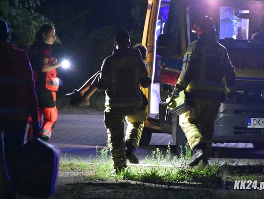 Podczas zabawy w lesie chłopiec wbił sobie gwóźdź w nogę. Wszystkie służby interweniowały w Blachowni