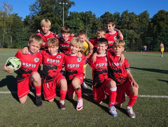 Podwójny triumf PSP 19. Oba puchary MOSiR Cup zostały w szkole [ZDJĘCIA]