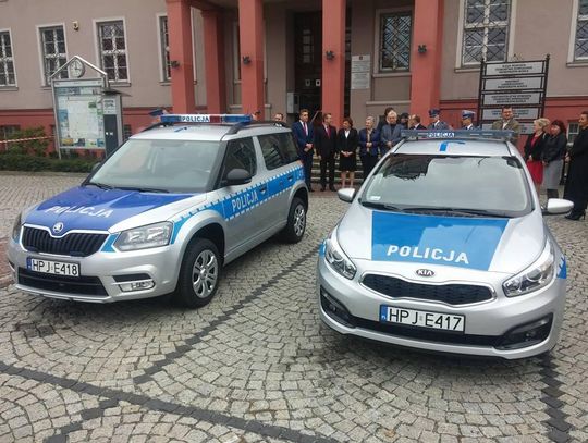 Policja ma nowe radiowozy. Terenowa skoda i kia wchodzą do służby. ZDJĘCIA