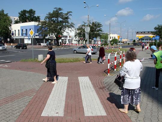 Policja szuka opiekunów dziecka, które błąkało się na ulicy Wojska Polskiego