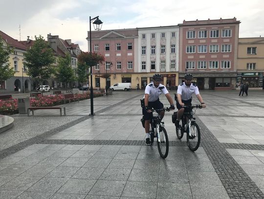 Policjanci na jednośladach wyjechali na ulice Kędzierzyna-Koźla. Rozpoczął się sezon na patrole rowerowe