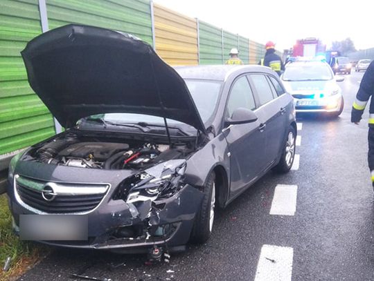 Poranny karambol na obwodnicy. Zderzyły się cztery auta. Są utrudnienia