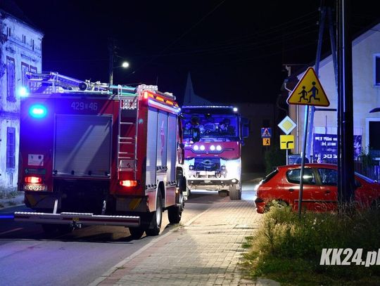 Pożar na składowisku drewna. Służby interweniowały w Bierawie