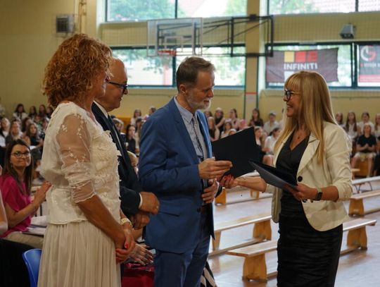 Pożegnanie Katarzyny Arciszewskiej-Stępień i Koryny Warzechy. Koniec pewnej epoki w II LO