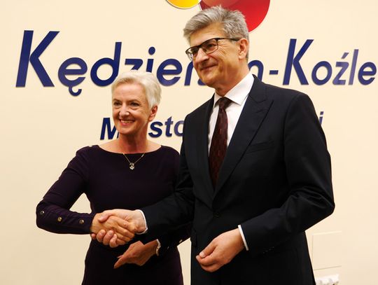 Prezydent Sabina Nowosielska ma nowego zastępcę. Za inwestycje i remonty odpowiada teraz Krzysztof Wołynkiewicz. WIDEO