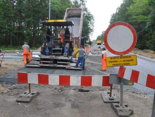 Problemy z remontem drogi wojewódzkiej w Starym Koźlu. Otwarcie później niż planowano