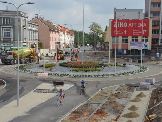 Przebudowa centrum Kędzierzyna-Koźla na ostatniej prostej. ZDJĘCIA z placu budowy