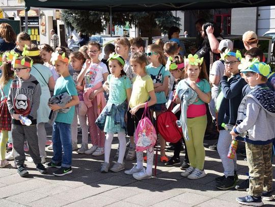 Przedszkolaki będą rozdawać patriotyczne upominki. Ulicami Koźla przejdzie parada wolności