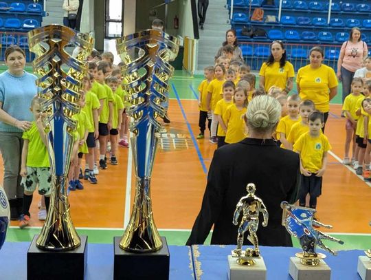 Przedszkolaki zagrają o wielki puchar! Przed nami XIII Halowy Turniej „Dziewiątka Cup”