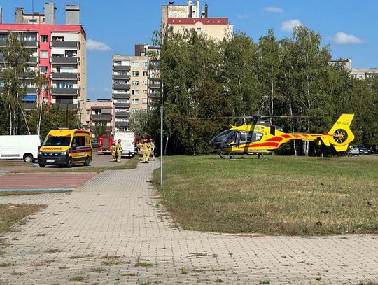 Przy kościele na osiedlu Piastów lądował śmigłowiec Lotniczego Pogotowia Ratunkowego. Pacjent potrzebował natychmiastowej pomocy