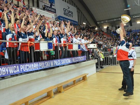 Puchar Polski już w Kędzierzynie-Koźlu! Trofeum wystawione dla kibiców Zaksy. ZDJĘCIA