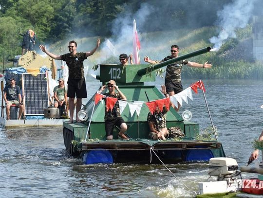 Popłyną Odrą na wyjątkowych konstrukcjach. Przed nami XXVII edycja Pływadeł