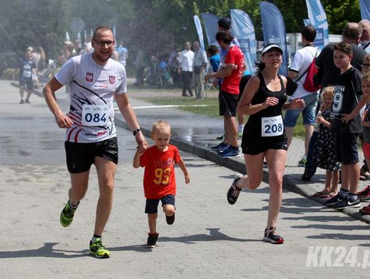 Rekordowa frekwencja na VI Biegu Azotowym. Zwyciężył kędzierzynianin. FOTOREPORTAŻ