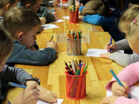 Rodzice z powiatu kędzierzyńsko-kozielskiego pobrali już ponad 1,5 mln zł na wyprawkę szkolną