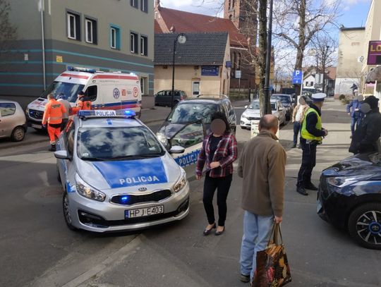 Rowerzysta potrącony przez samochód osobowy. Kolizja na ulicy Głowackiego