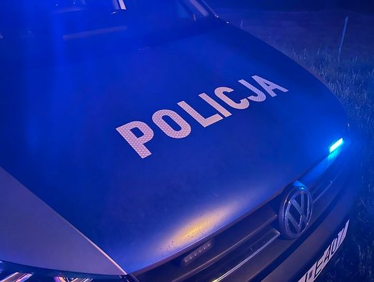 Rozbój w sklepie na Pogorzelcu. Napastnik miał zagrozić i ukraść pieniądze