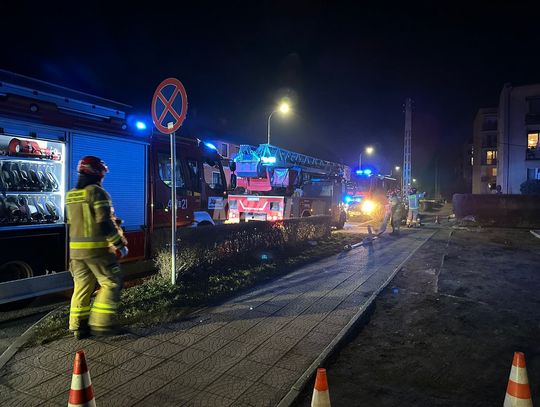 Sąsiadów zaniepokoił gęsty dym wydobywający się z jednego z mieszkań. Służby mundurowe interweniowały na Pogorzelcu