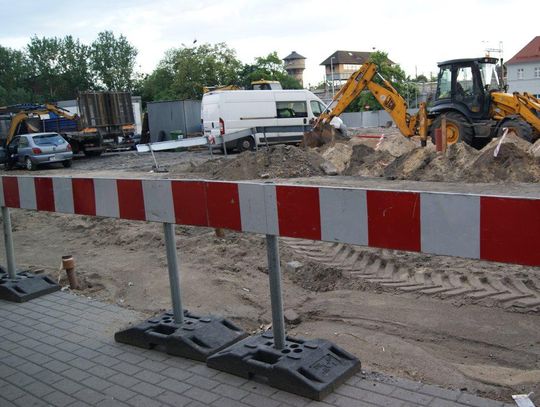 Skanska: Odnalezienie ludzkich kości na budowie nie wpłynie na harmonogram robót