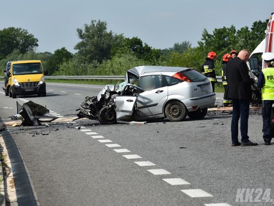Śmiertelny wypadek na obwodnicy Kędzierzyna-Koźla. Droga jest całkowicie zablokowana
