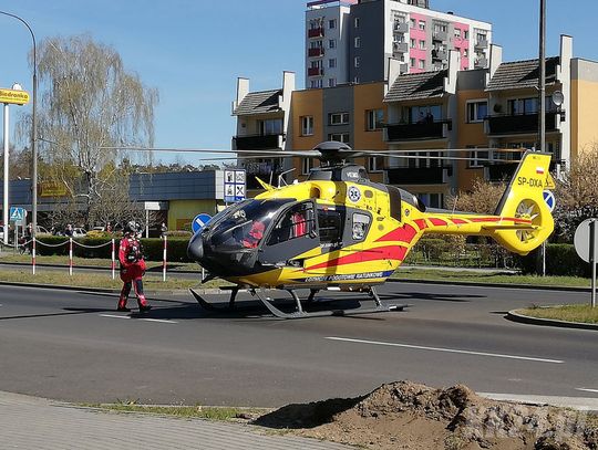 Śmigłowiec medyczny lądował na alei Lisa. Akcja służb ratunkowych na osiedlu Piastów