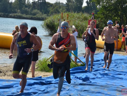 Sportowe zakończenie wakacji w Dębowej. Za nami V Cross Triathlon Koziołka. FOTOREPORTAŻ