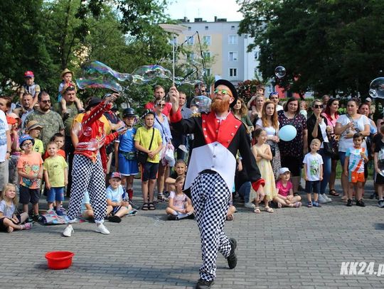 Śródmieście bawiło się na festynie osiedlowym. Impreza w parku Pojednania. ZDJĘCIA