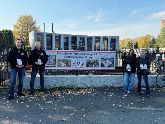 Stowarzyszenie Patriotyczny Kędzierzyn-Koźle kwestuje przed cmentarzami. Datki na renowację grobów bohaterów