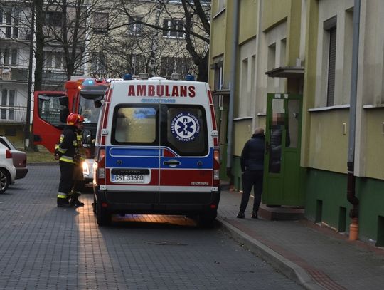 Strażacy interweniowali w Śródmieściu. Kobieta podtruła się tlenkiem węgla