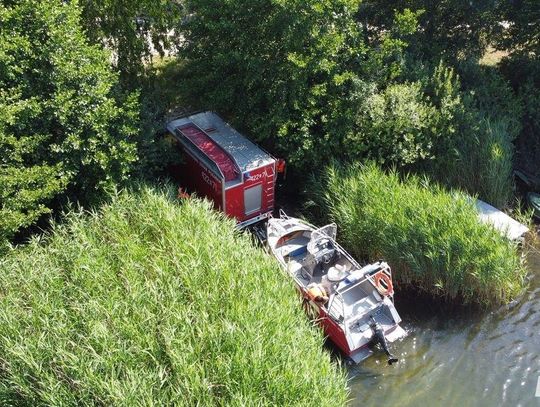 Strażacy nurkowie szkolą się na Dębowej